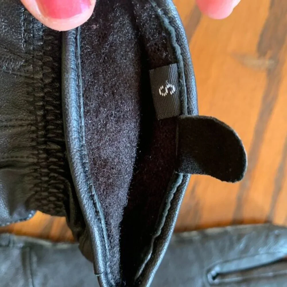 Black Leather Winter Gloves Small Fleece Lined Elastic Wrist Pull Tab Classic